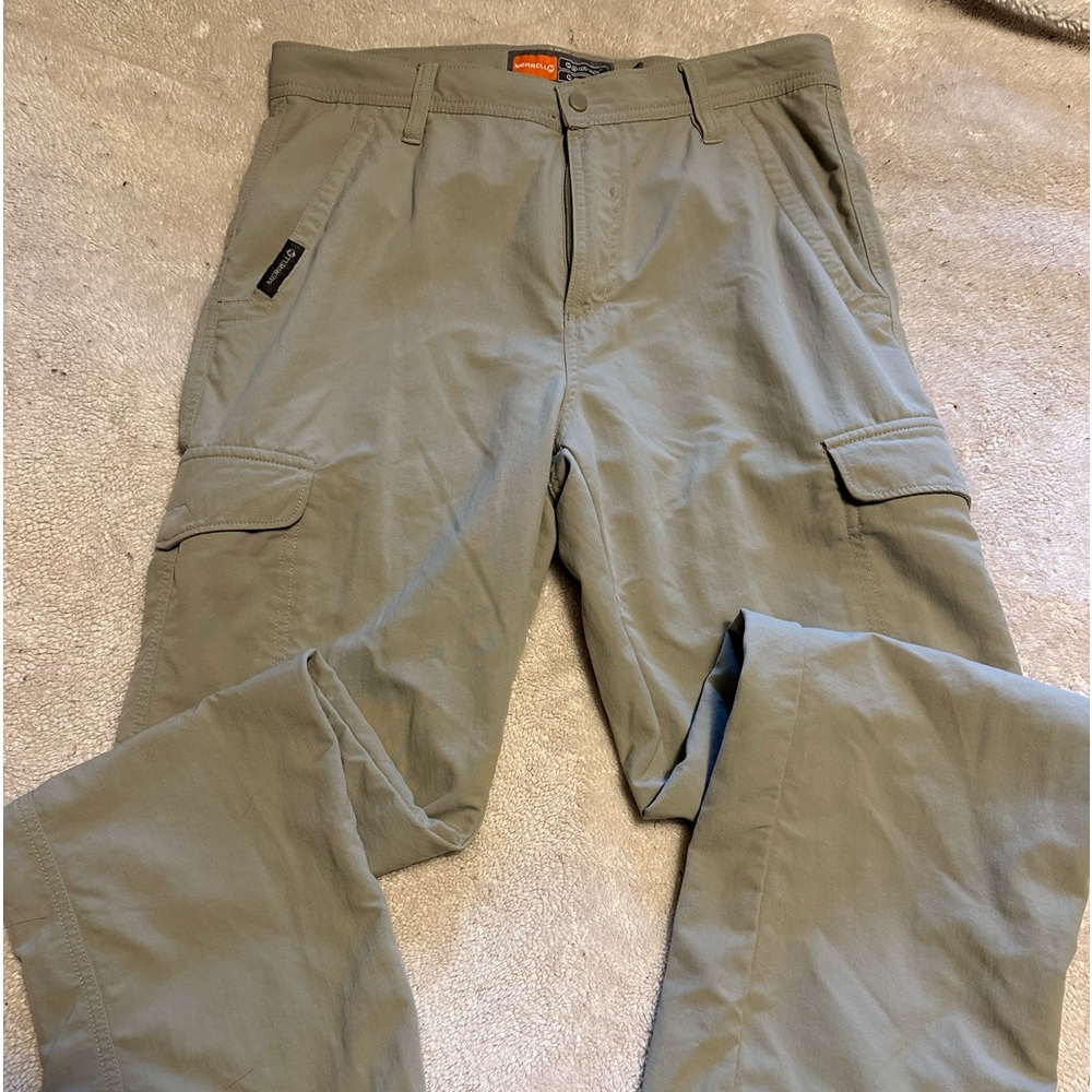 Mens Merrell pants size 32
